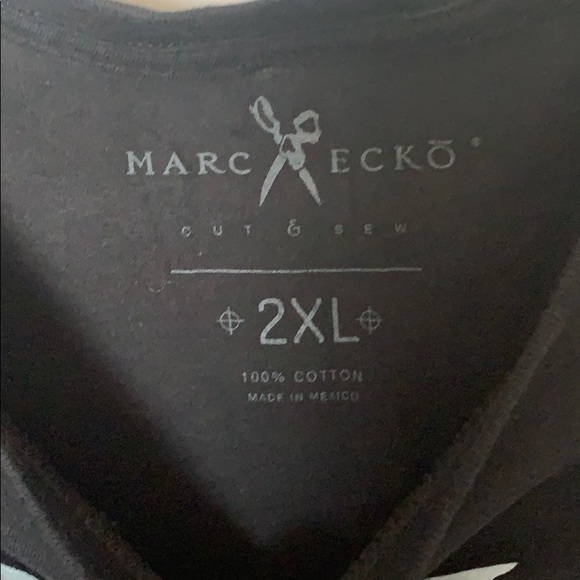 Marc Ecko cut & sew T-shirt - Picture 3 of 4